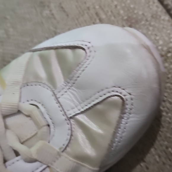 NFINITY Evolution Sneakers White With Carrying Case Size 5.5 - Picture 11 of 11